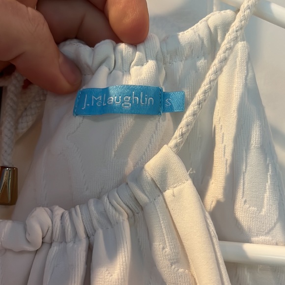 J. McLaughlin White Halter tank size S - Picture 3 of 6